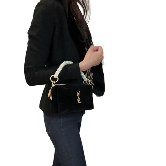 YSL makeup black velvet golden logo evening bag - Picture 8 of 8